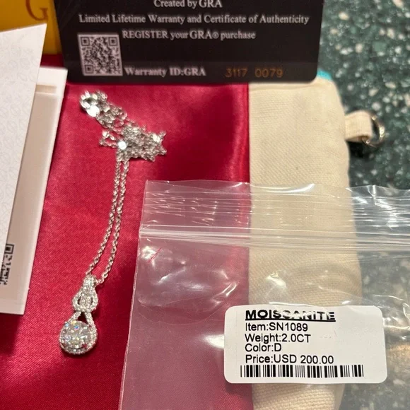 Dazzling Silver, Moissanite diamond Pendant Necklace - Picture 6 of 6